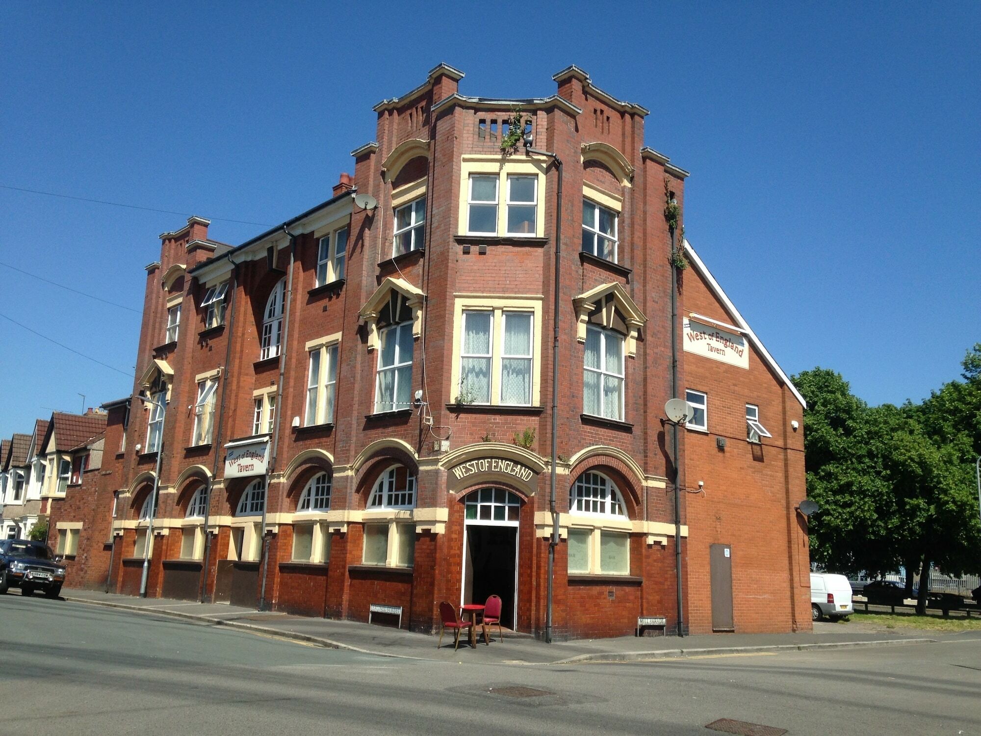The West Of England Tavern Newport Kültér fotó